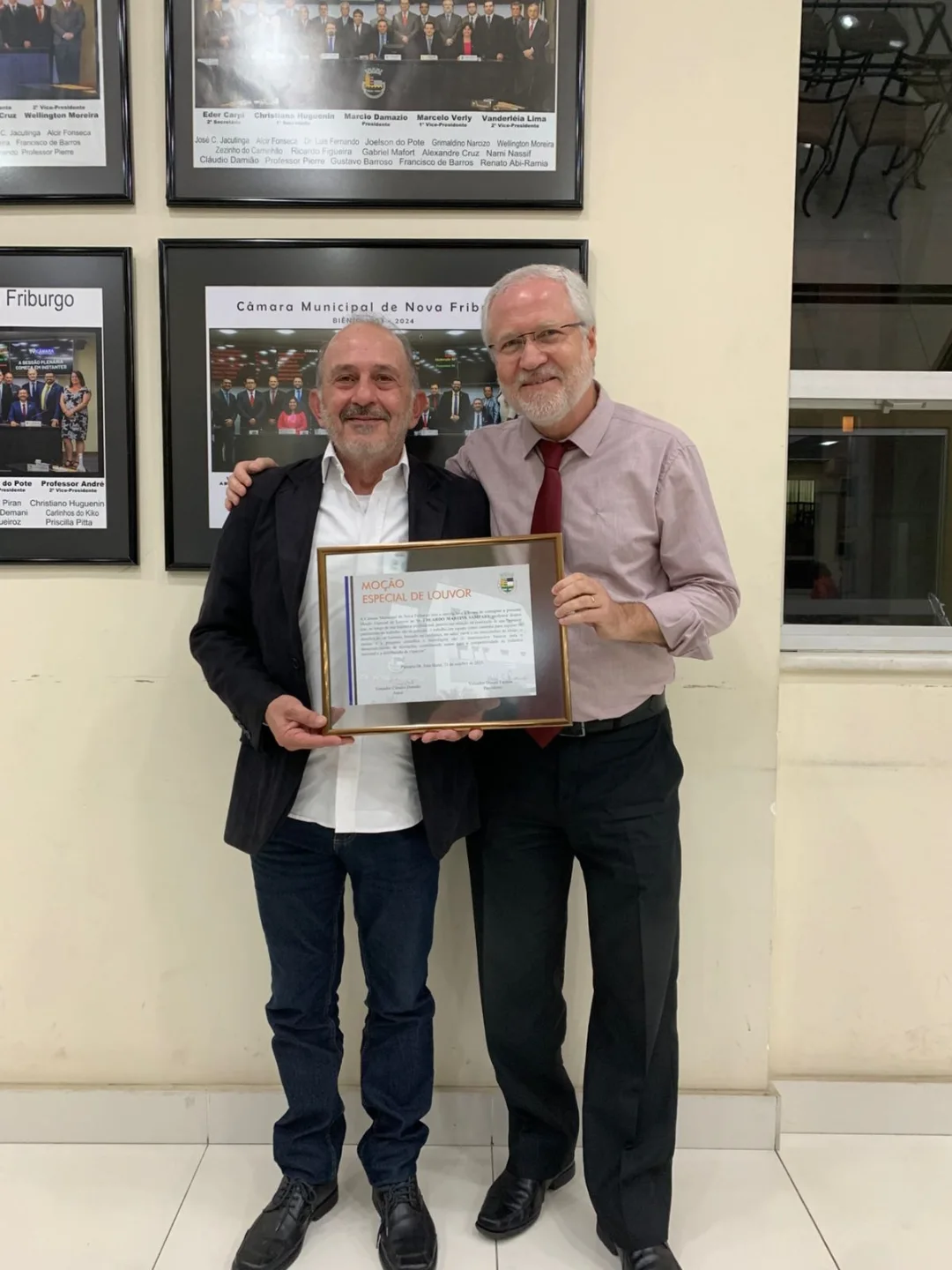 Professor Eduardo Sampaio é homenageado na Câmara Municipal de Nova Friburgo